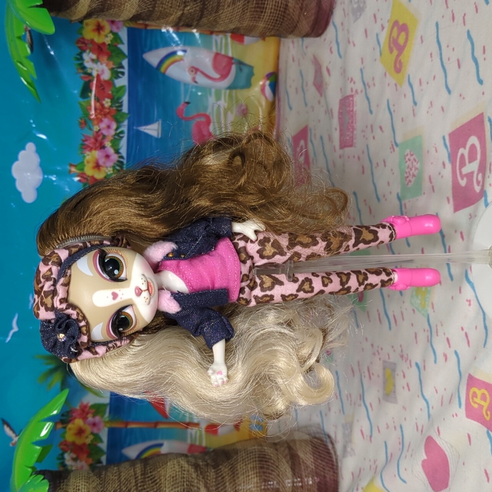 Pinkie Cooper In Beverly Hills